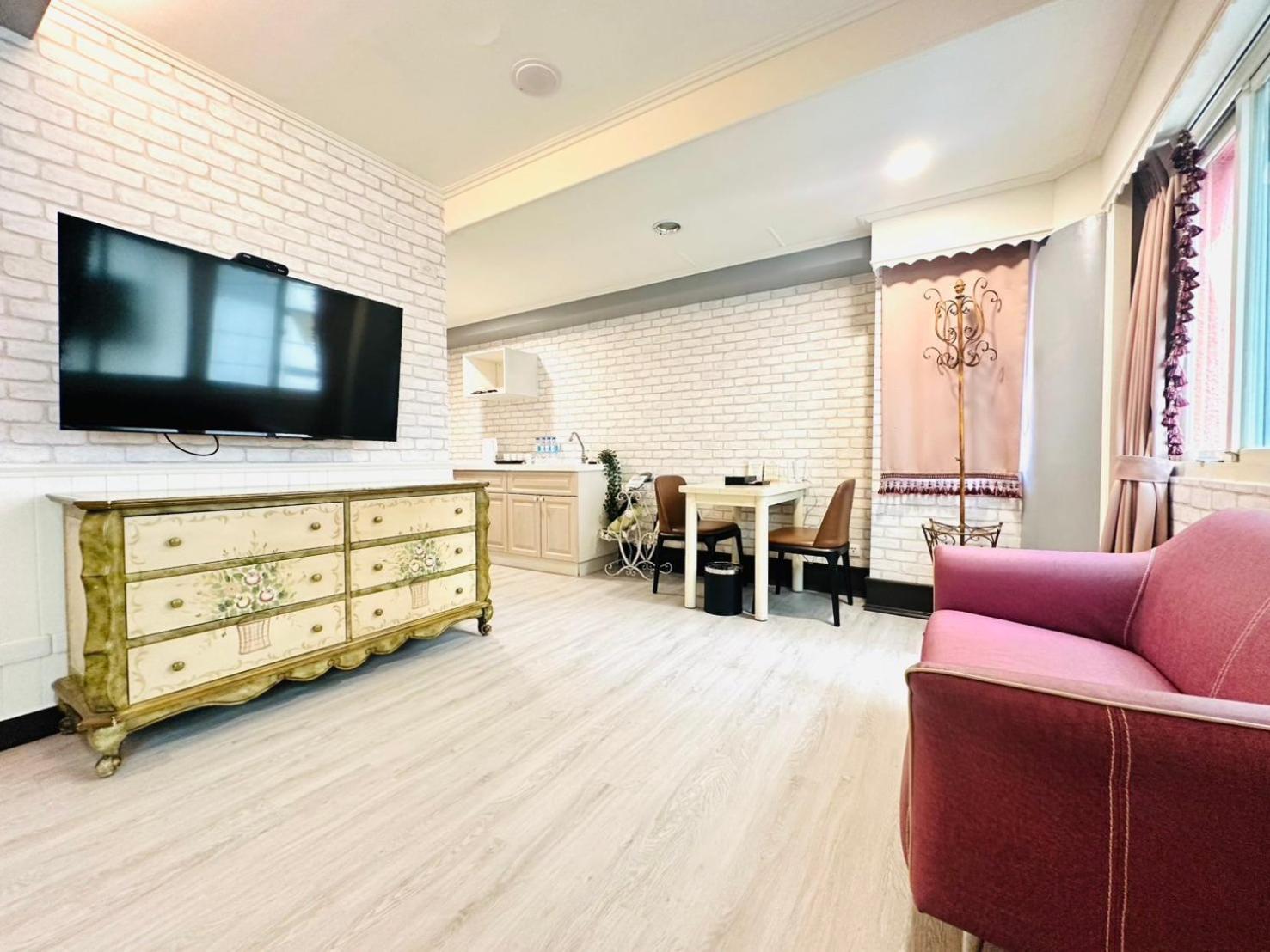 Elizabeth Hotel Тайчжун Екстер'єр фото