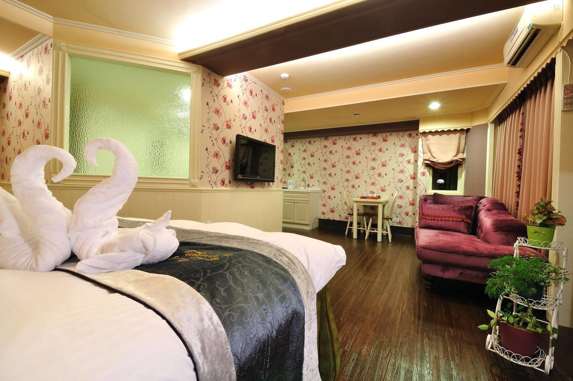 Elizabeth Hotel Тайчжун Екстер'єр фото