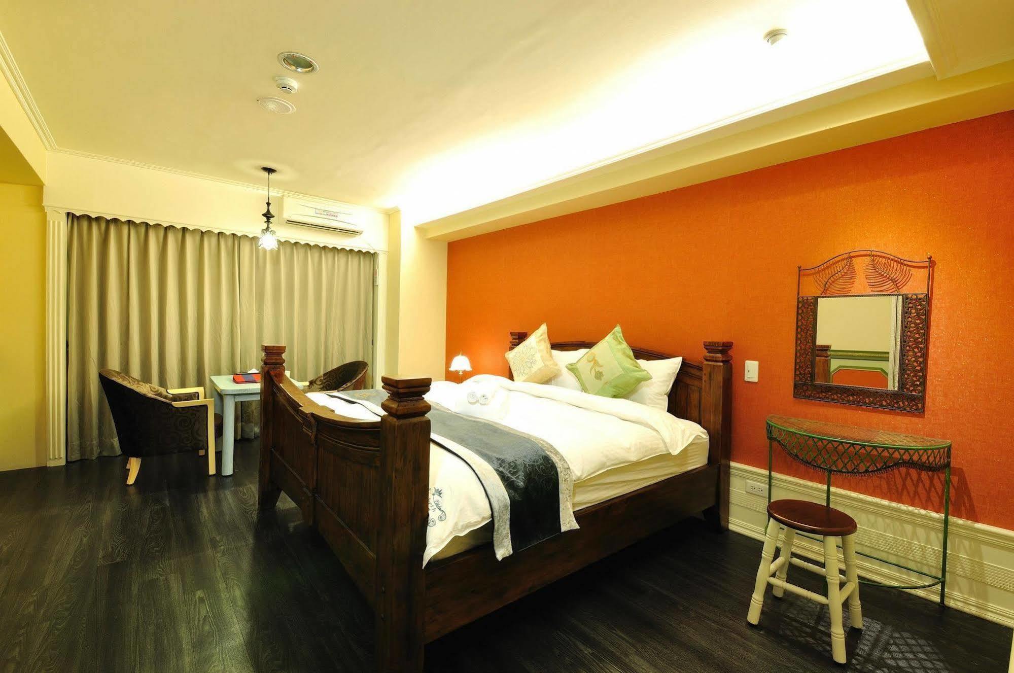 Elizabeth Hotel Тайчжун Екстер'єр фото