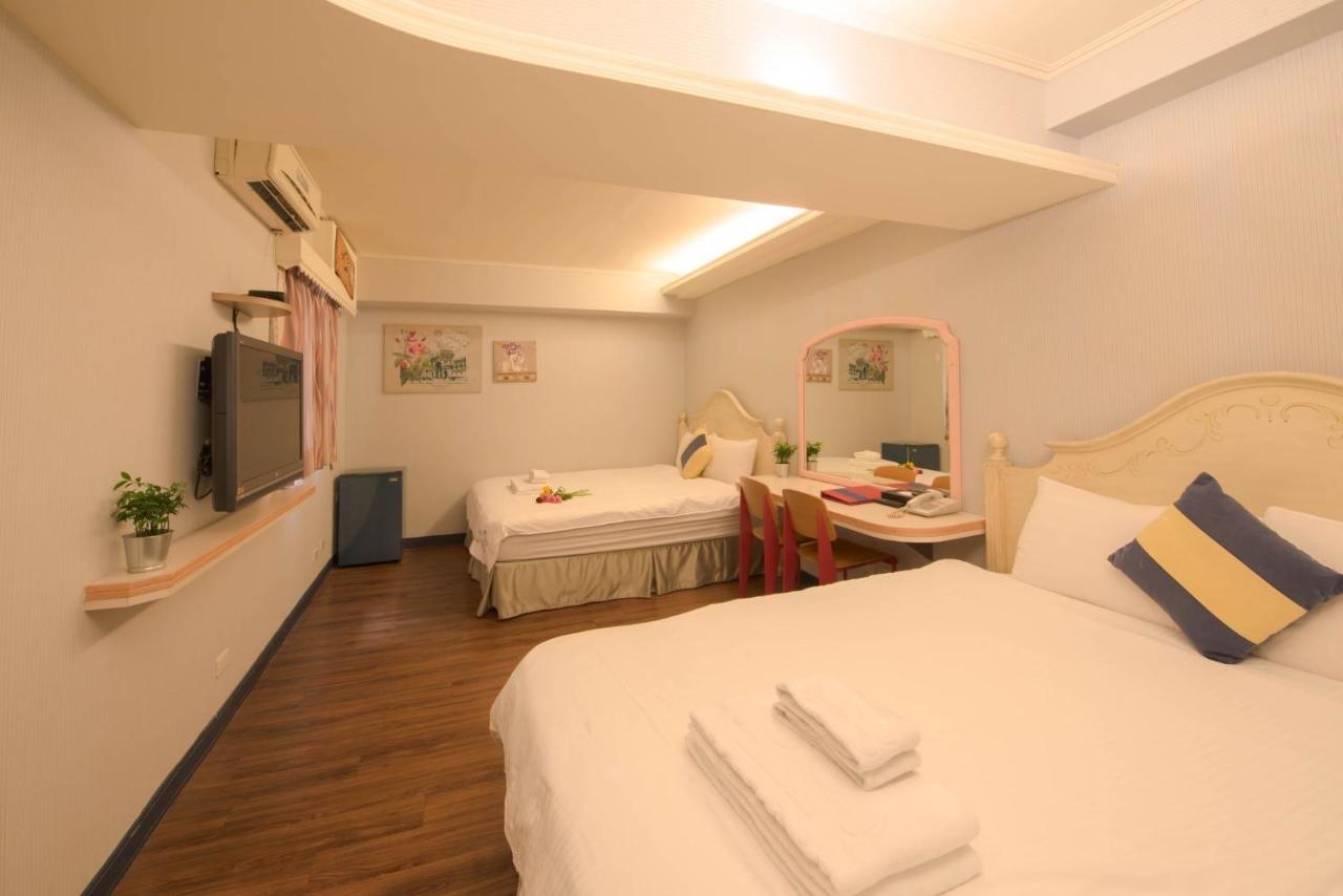 Elizabeth Hotel Тайчжун Номер фото